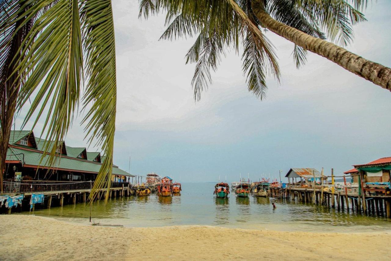 Sunny Island Hotel Koh Rong Island Exterior photo